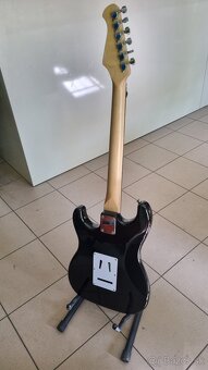 elektrická gitara Harley benton - 4