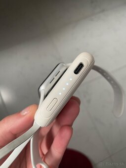 Powerbanka na Apple Watch a Iphone (s lightningom) - 4