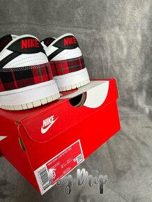 Nike Dunk Low - Tartan Plaid - 4