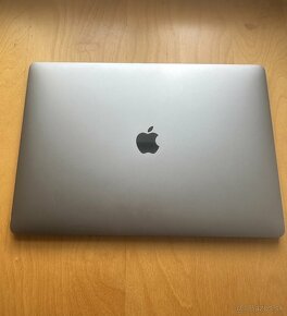 MacBook Pro 15'' i7 2018 16/256 GB TouchBar - 4