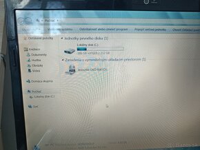 HP DV5 ,240GB/4GB - 4