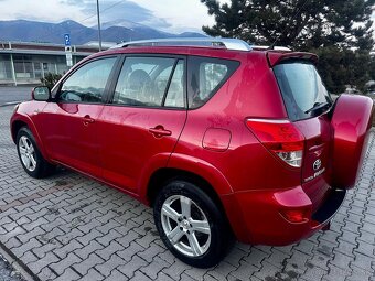 Toyota RAV4 2,2D III generacie - 4