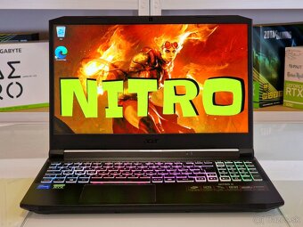 Herný notebook ACER NITRO | i7-11800H | RTX 3070 8GB | 16GB - 4