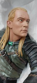 sideshow lotr legendary bust - 4