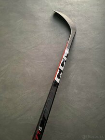 ✅CCM JETSPEED FT5 JR RIGHT/PRAVACKA__flex 50 zahnutie P29 - 4