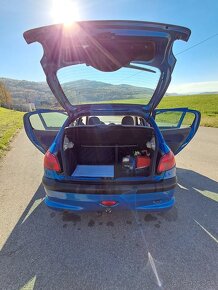 Peugeot 206 1.4 benzín AB HATCHBAK 5DV. - 4