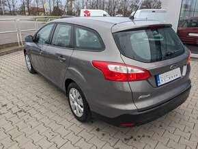 FORD Focus Kombi 2014 benzín - 4