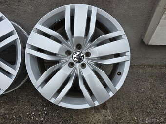 Disky VW Touareg 5x112 r20 top stav - 4