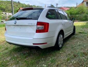 Predám havarovanú Škoda Octavia 1.6 TDi rv 2019 - 4