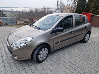 Renault Clio 1.2 benzin 48kw r.v.2010 96000km - 4