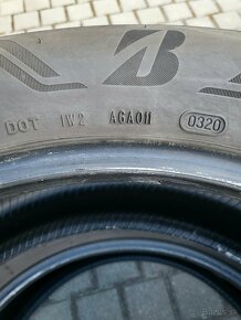 BRIDGESTONE Alenza 245/50/r19 - 4