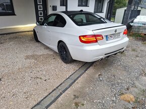 Predám BMW E92 320D Mpacket 4x4 xdrive - 4