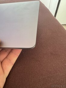 MacBook Air retina 2020 - 4