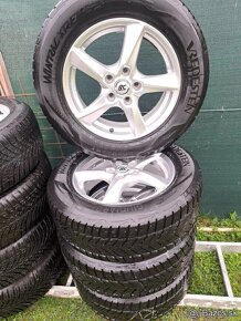 5x112 R16 Škoda Karog ako nové 215/60 - 4