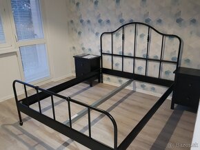 IKEA kovovy ram postele+nastavitelny lamelovy rost,160x200cm - 4