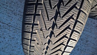 4 ks ZIMNÉ 225/60 R17 103H XL NOKIAN 6-7 mm LEN 29,99 €/kus - 4