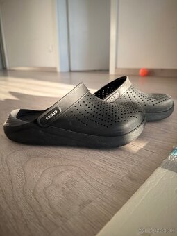 Šľapky Crocs - 4