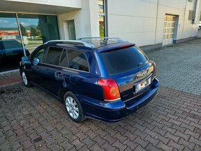 TOYOTA AVENSIS 2.2D COMBI ●ŤAŽNÉ ZARIADENIE● - 4