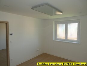 RK EXPRES - predaj 2 izbový tehlový byt v Handlovej, ul. Úde - 4