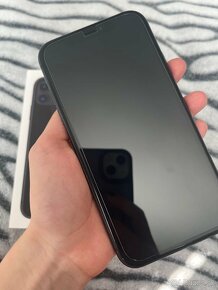 iPhone 11 64GB Black - 4