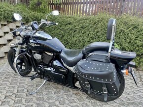 Suzuki Intruder M800 - 4