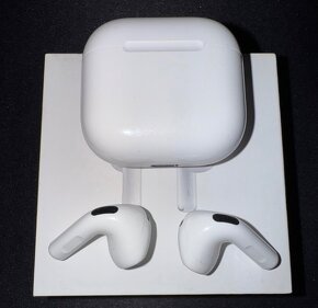 Apple AirPods 4 - 4