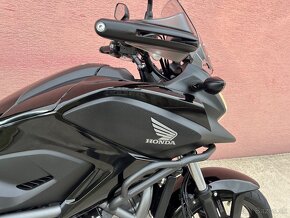 Honda NC700X rok 2012, 49000km, 35KW  1 rok záruka, - 4