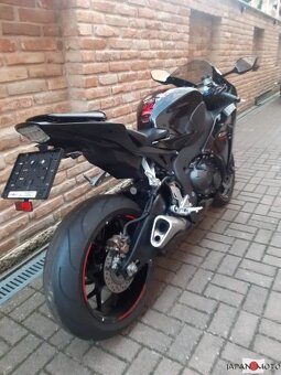 Honda CBR1000 RR - 4