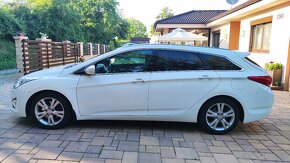 Hyundai i40 CW 1.6 GDI benzin + Dohoda - 4