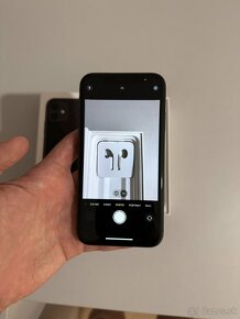 iPhone 11 black 64gb - 4