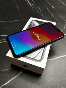 iPhone XR 64gb - 4