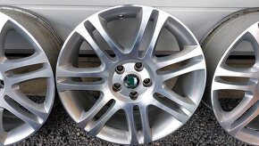 Predam orginal Skoda Themisto elektrony 5x112 r18 et46 J7,5 - 4