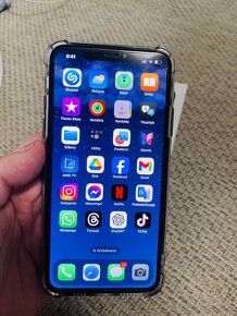 Predám Apple iPhone XS max 256gb - 4