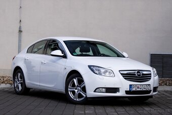 Opel Insignia 2.0 CDTI 160k Cosmo - 4