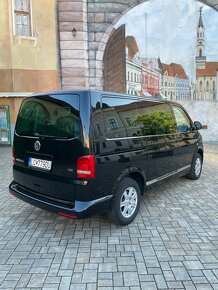 Volkswagen Caravelle 2.0 TDI T5 - 4