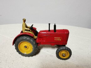 Dinky toys traktor Massey Harris - 4