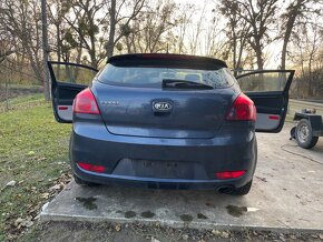 KIA proceed 1.6crdi - 4