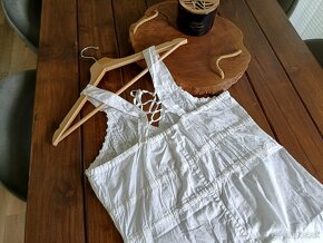 Biele letné bavlnené šaty S -M - 4