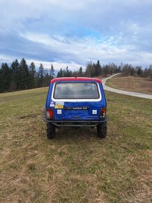 Lada Niva - 4