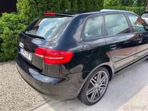 Audi A3 1.4 TFSI S-LINE - 4