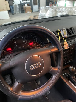 Audi A4 - 4