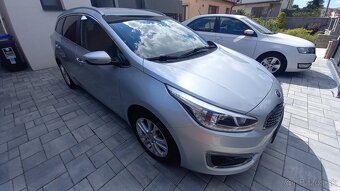 Kia ceed sw 1.6 crdi 100kw gold + navi - 4