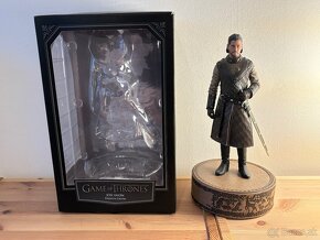 Jon Snow Premium Figure Dark Horse 1:10 Game of Thrones - 4