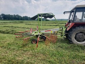 Nahrabovač zhrnovač sena píce 4.5 Krone liner claas kuhn 3m - 4