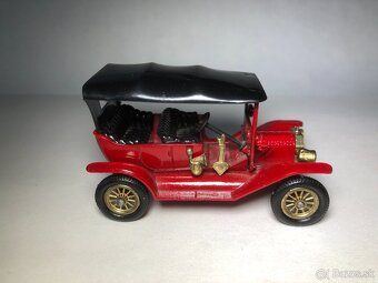 Matchbox Yesteryear 1911 Ford Model T - 4