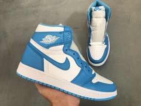 Tenisky Nike Air Jordan 1 high Retro blue - 4