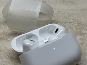 Apple AirPods Pro 2023 s MagSafe (USB‑C) nové, neaktivované - 4