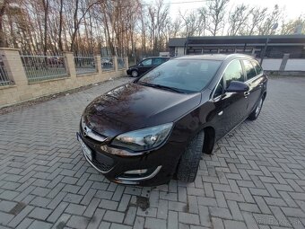 Opel Astra ST 1.7 CDTI ECOTEC Cosmo - 4