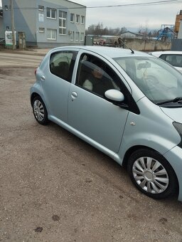 Toyota aygo 1.4 HDI - 4