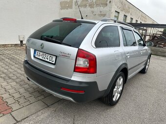 Škoda Octavia Scout Combi 1.8 TSI 4x4 Scout - 4